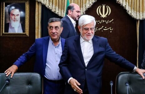 مملکت با دوست و رفیق اداره نمی‌شود/ عارف استعفا داد، اما پزشکیان هنوز جواب نداده؟