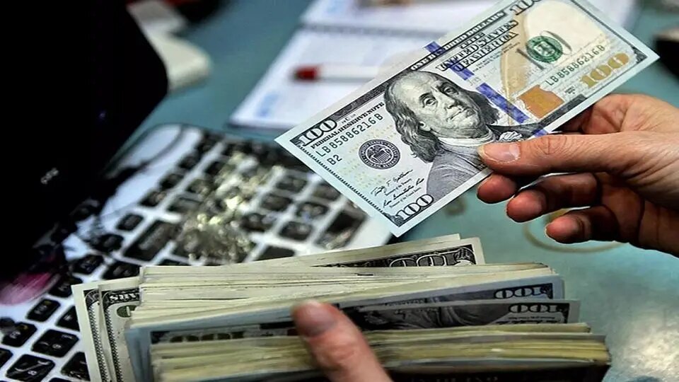 قیمت بازگشایی دلار، یورو و سایر ارزها امروز ۵ اسفند /دلار در منطقه حساس قرار گرفت قیمت بازگشایی دلار، یورو و سایر ارزها امروز ۵ اسفند /دلار در منطقه حساس قرار گرفت